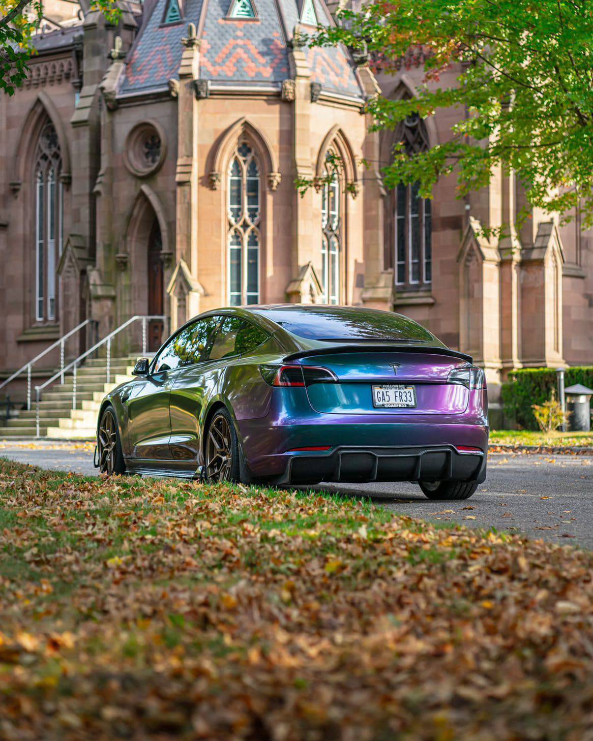 Model 3 (2018-2023) | Kit de carrosserie en fibre de carbone - TTS Parts inc.