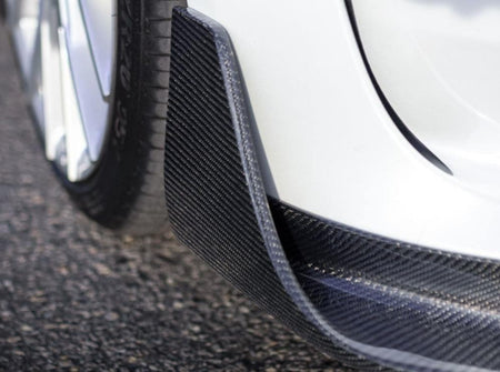 Model 3 (2018-2023) | Front Lip en fibre de carbone style "V" - TTS Parts inc.