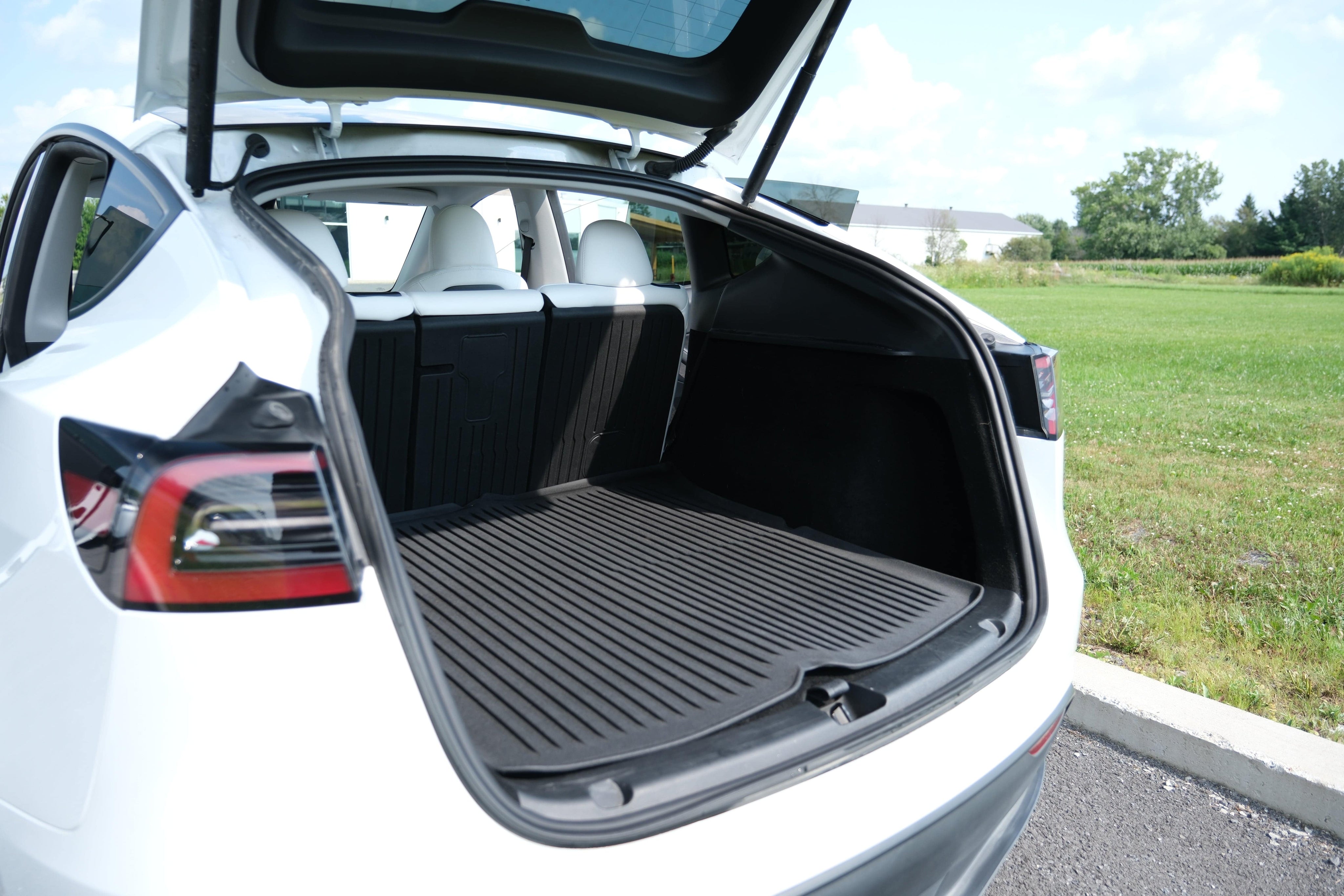 Model Y | TPE winter trunk mat ❄️ - TTS Parts inc.