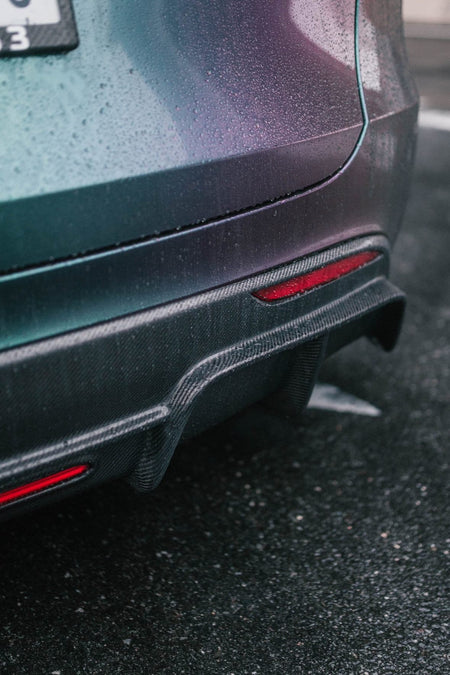 Model Y  |  Kit de carrosserie en fibre de carbone style 'C' - TTS Parts inc.