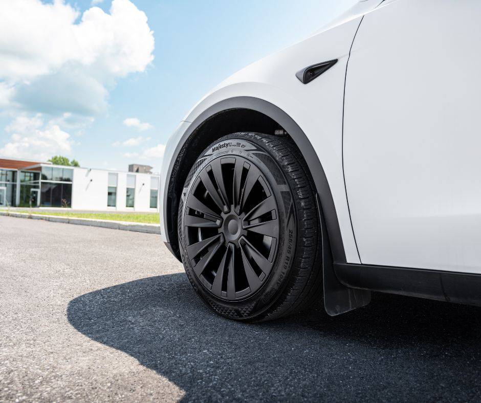 Model Y | 19-inch Whirlwind Matte Black Wheel Cover (Asymmetrical Model 2) - TTS Parts inc.