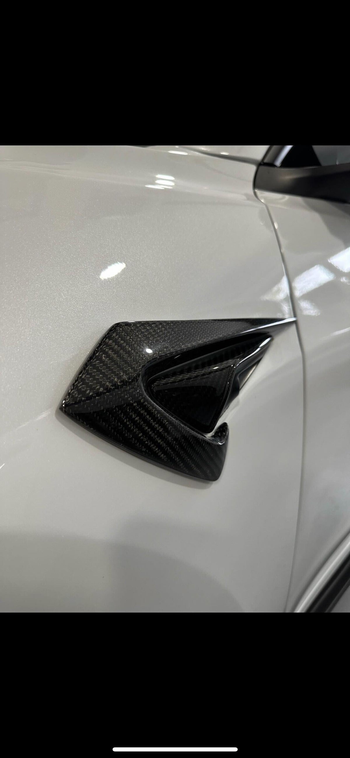 CMST Carbon Fiber Fender Trim | Tesla Model 3 (2018-2023) - The Tesla Stop